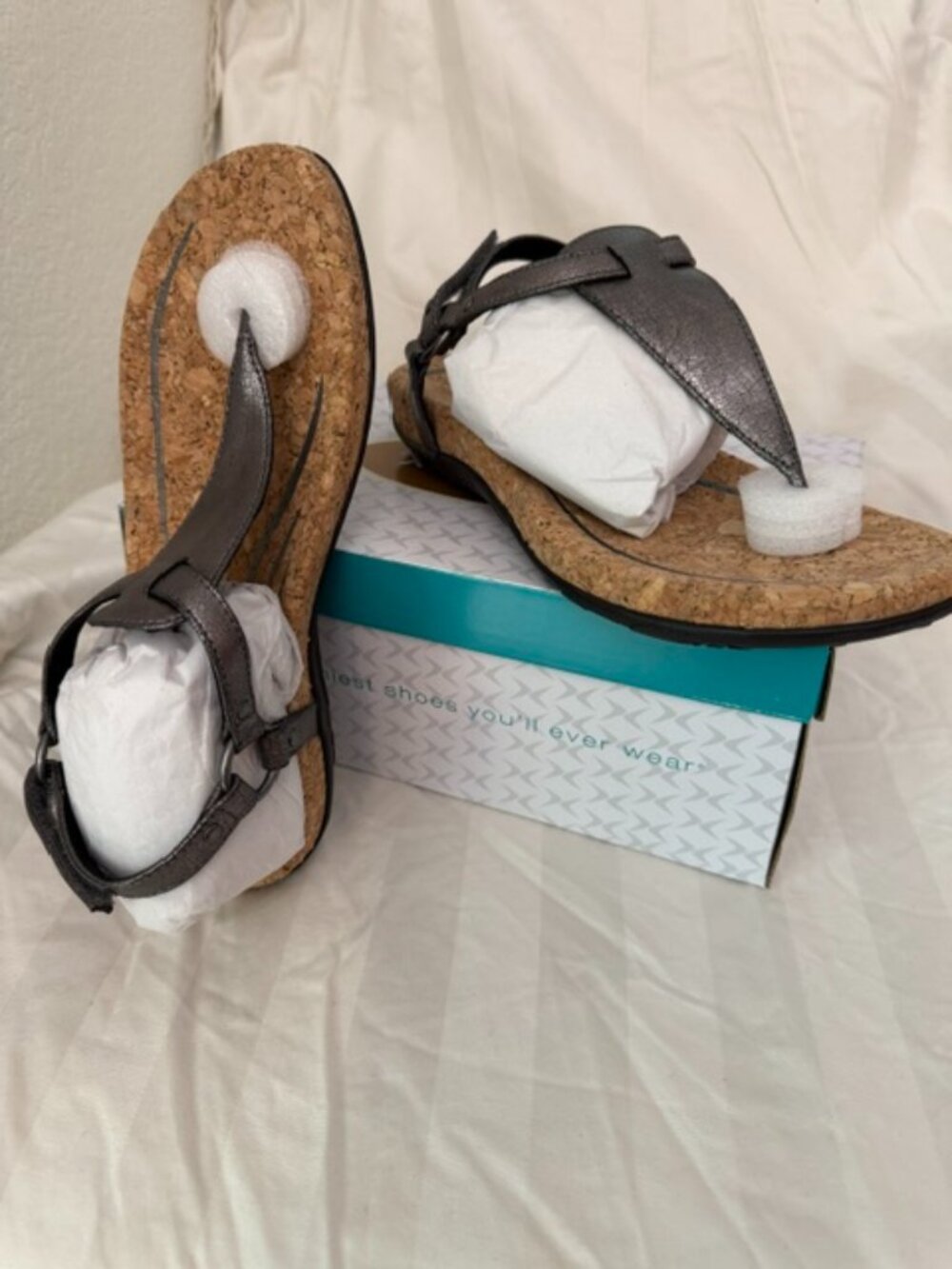 Aetrex Emilia  Pewter Sandals   8.5